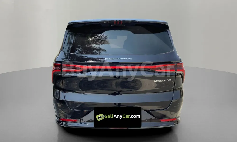 Vehicle photo 2