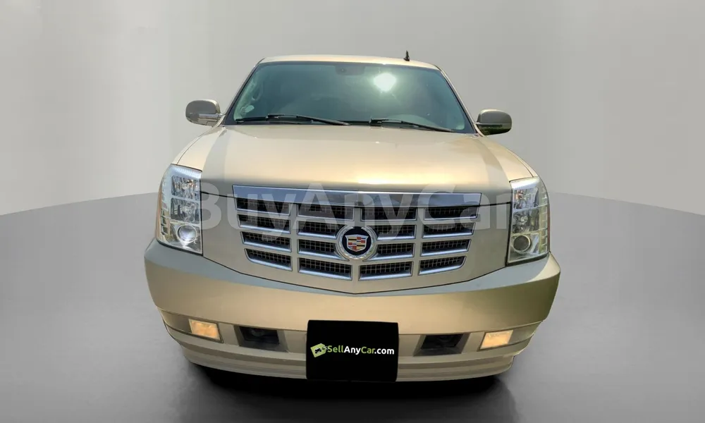 Vehicle photo 1