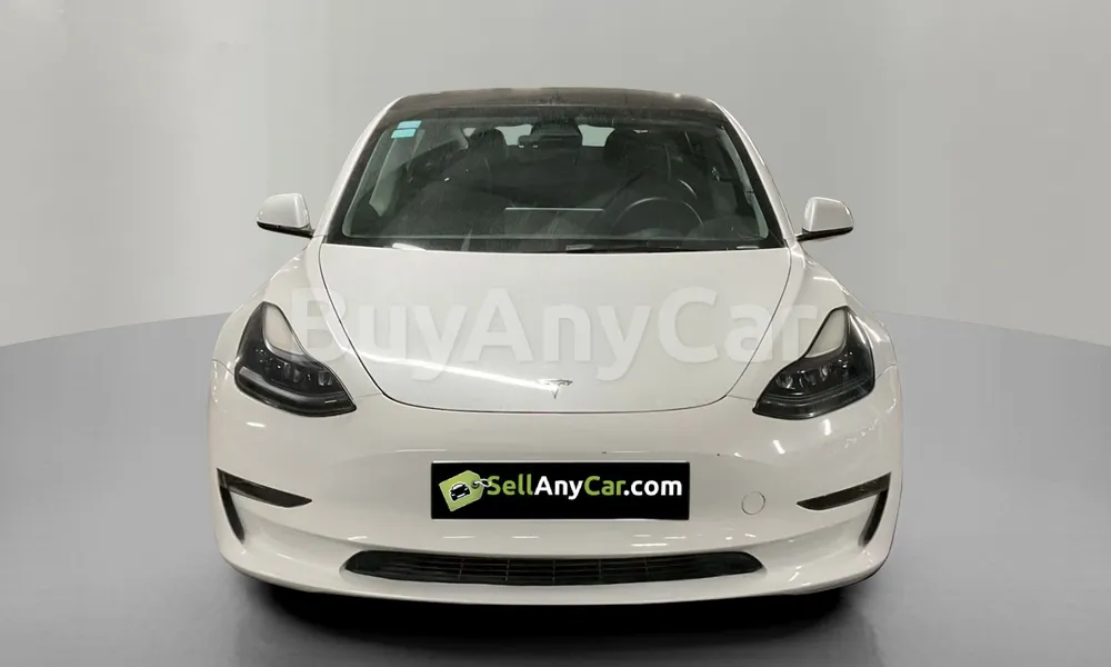 Vehicle photo 1