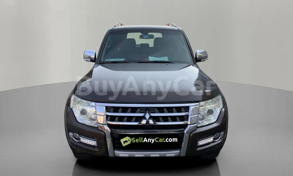 Vehicle photo 1