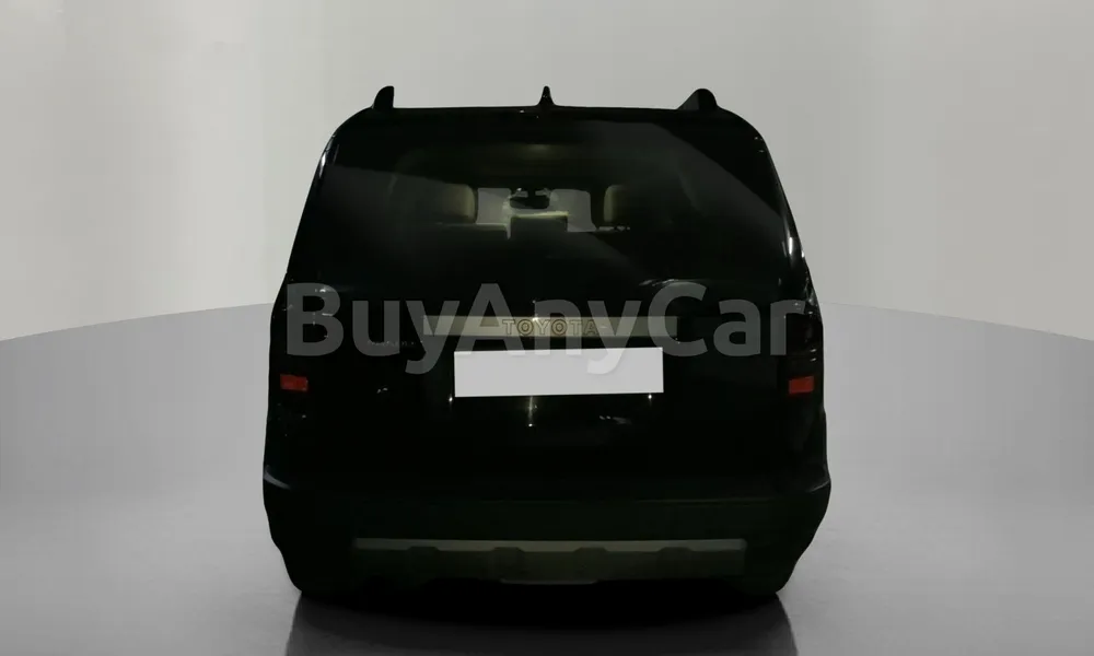 Vehicle photo 2