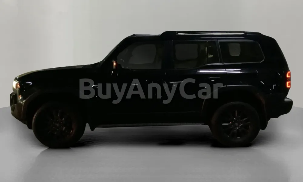 Vehicle photo 4