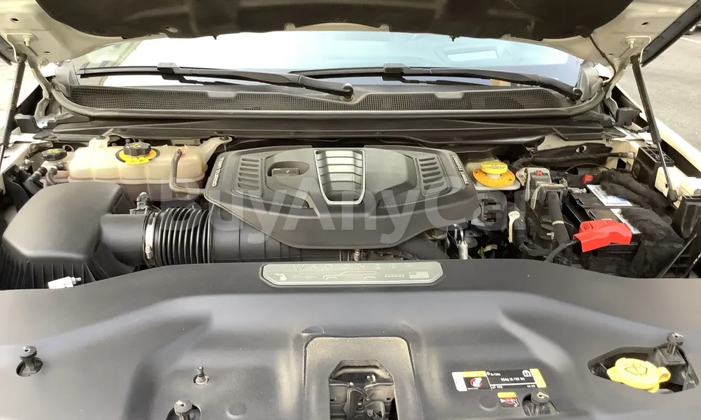 Vehicle photo 7