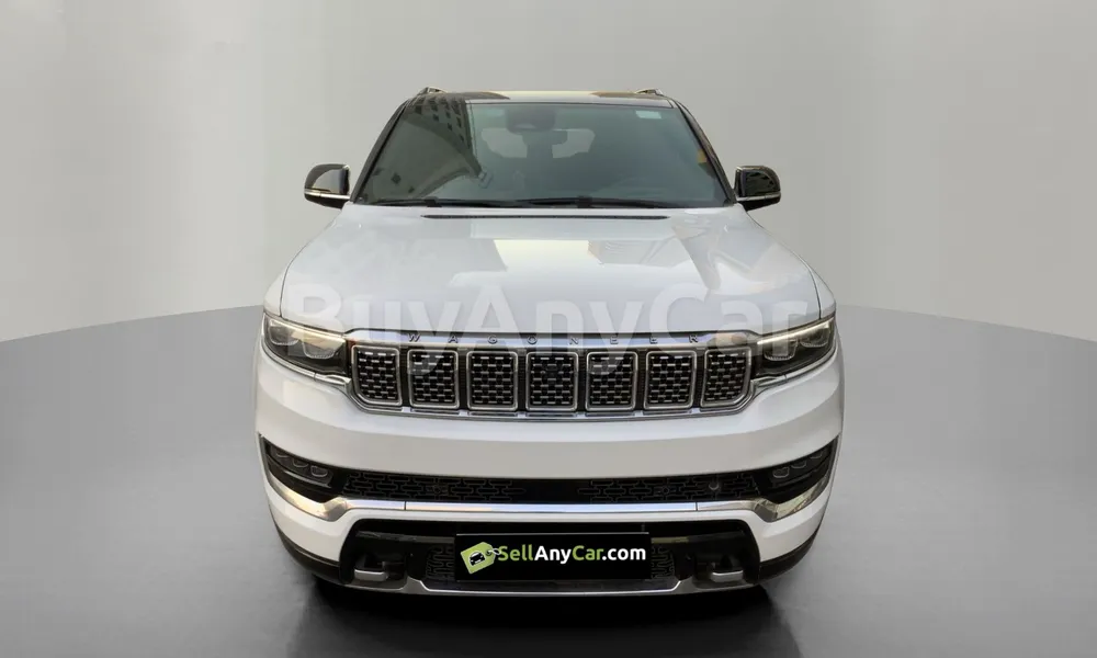 Vehicle photo 1