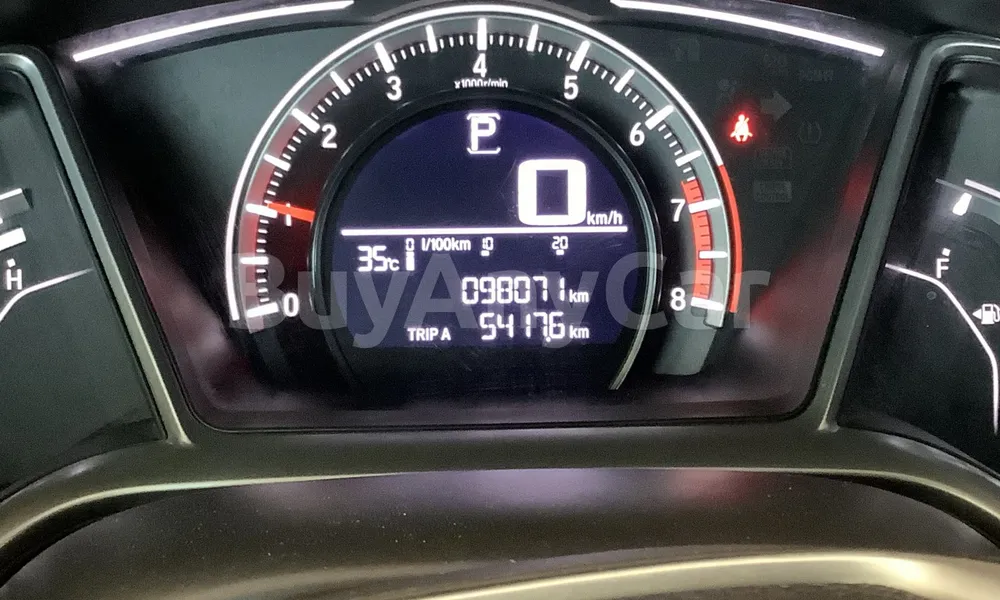 Vehicle photo 7