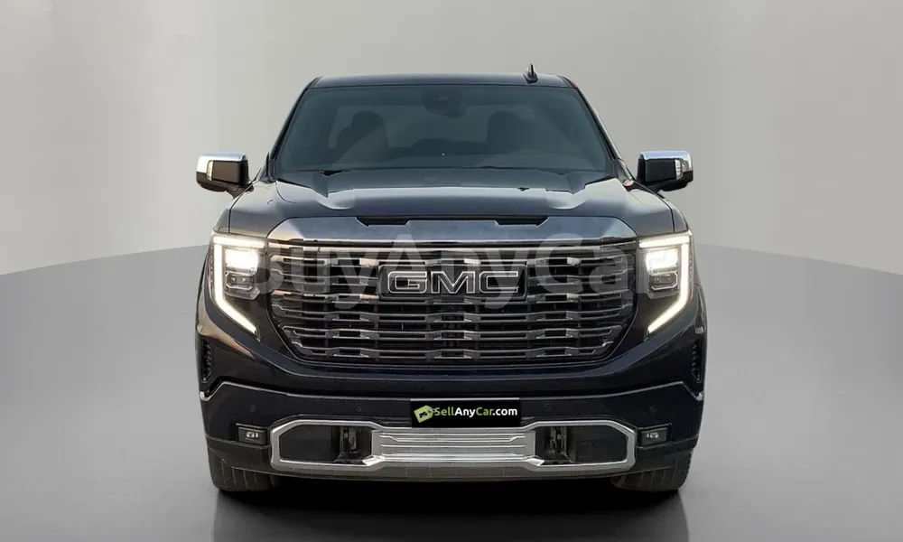 Vehicle photo 1