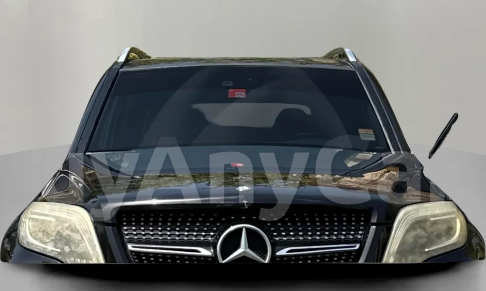 Vehicle photo 1
