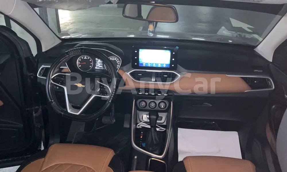 Vehicle photo 7