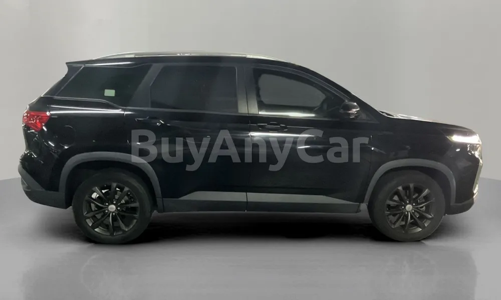 Vehicle photo 3