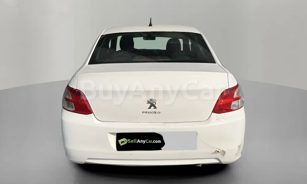Vehicle photo 2