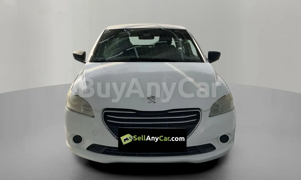 Vehicle photo 1