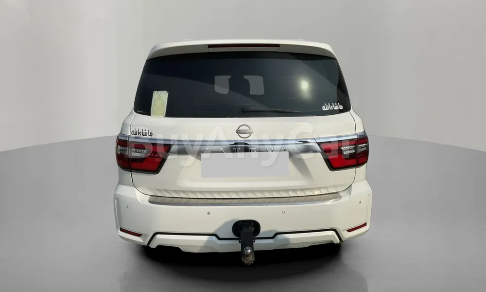 Vehicle photo 2