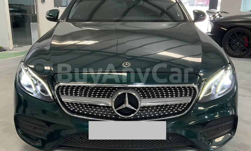 Vehicle photo 1