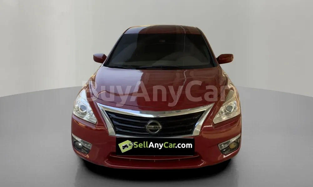 Vehicle photo 1