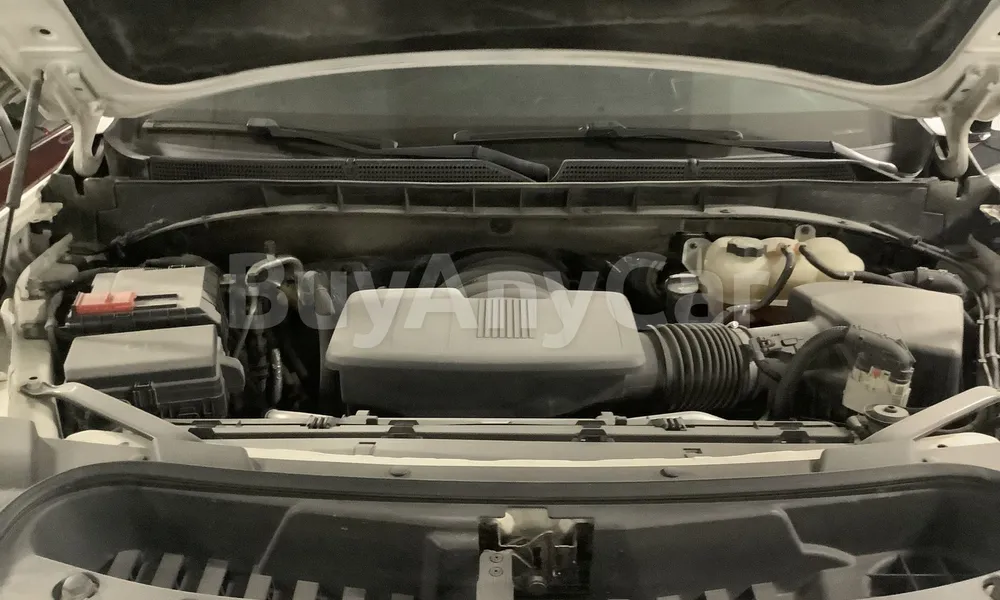 Vehicle photo 6