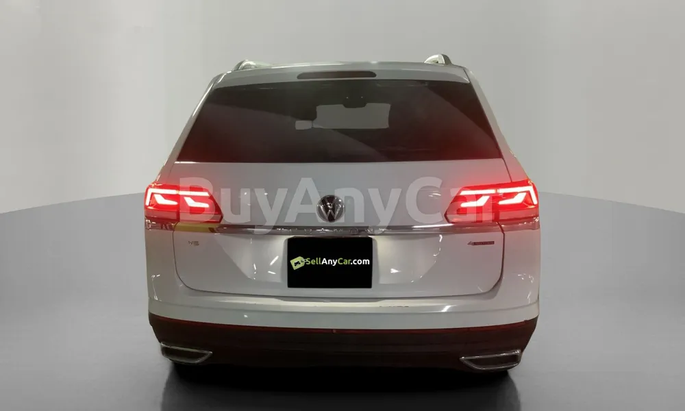 Vehicle photo 2