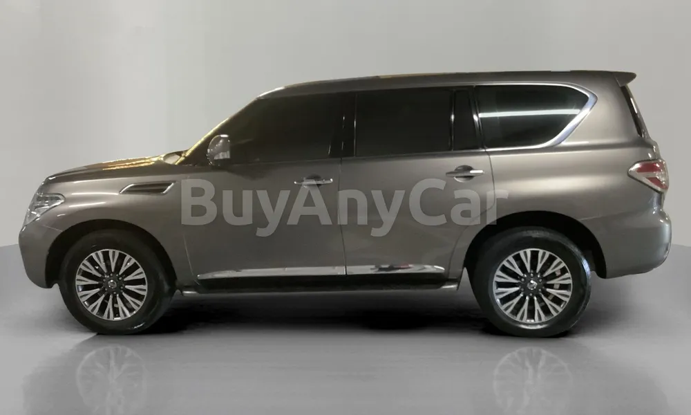 Vehicle photo 4