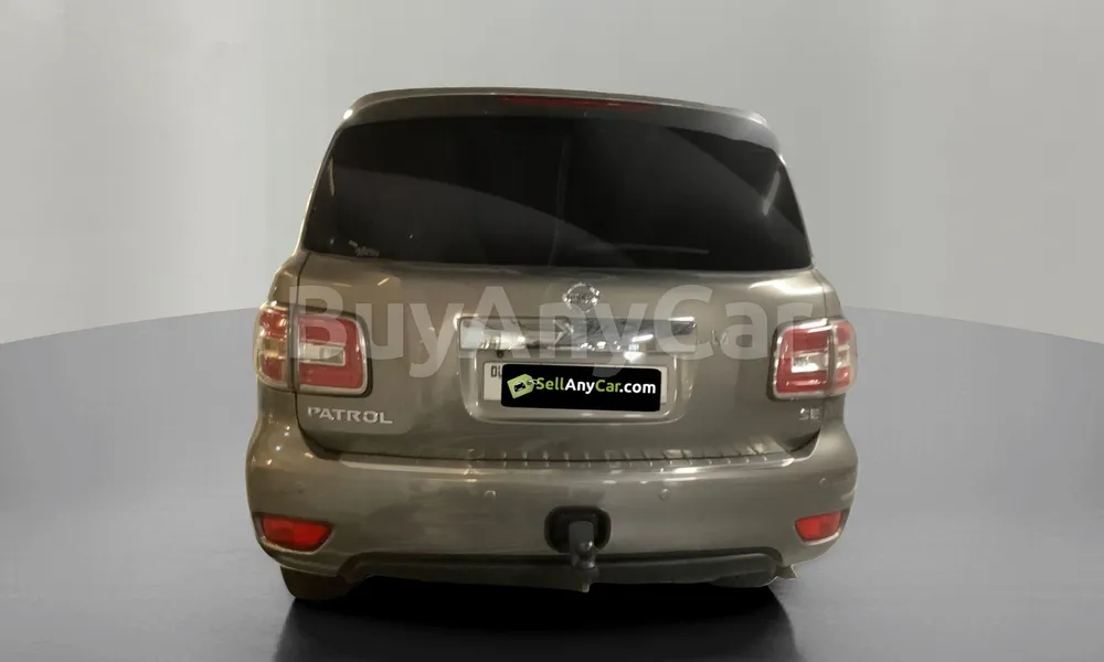 Vehicle photo 2