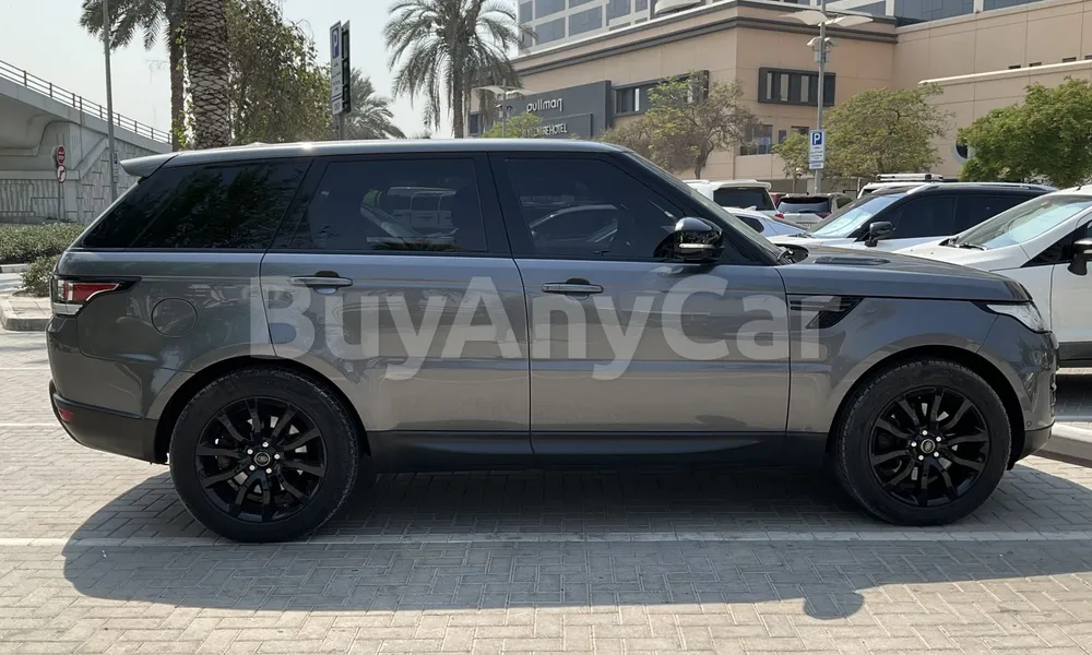 Vehicle photo 3