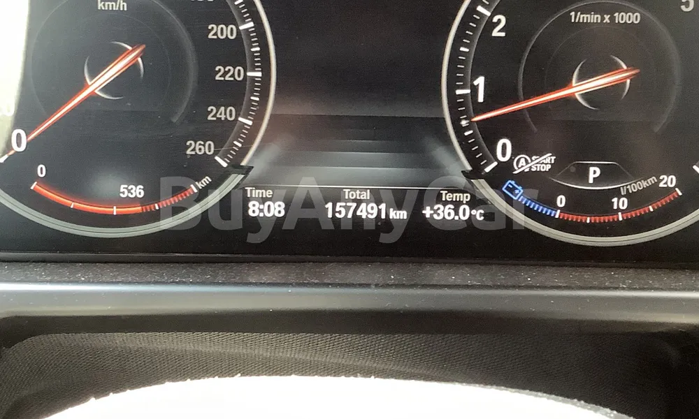 Vehicle photo 7