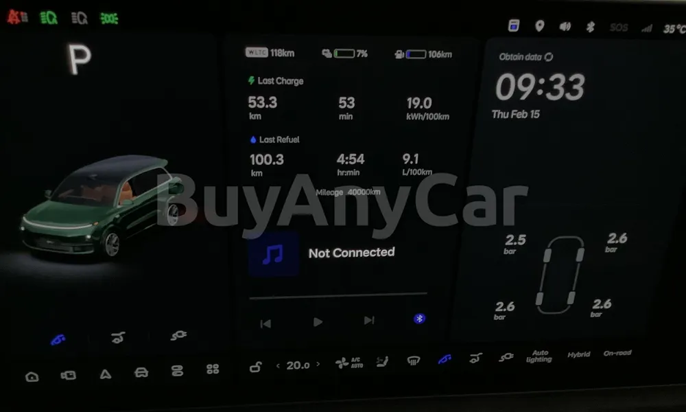 Vehicle photo 6