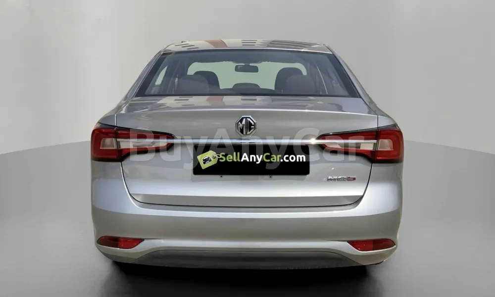 Vehicle photo 2