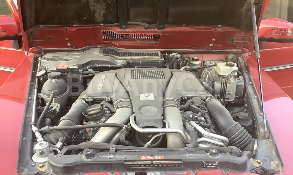 Vehicle photo 6