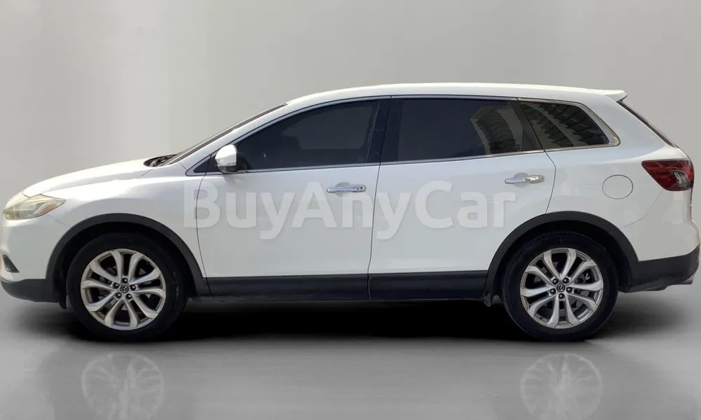 Vehicle photo 4