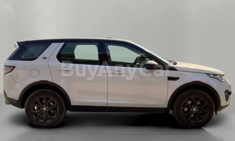 Vehicle photo 4