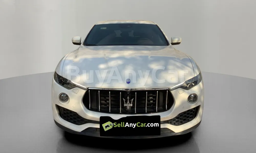 Vehicle photo 1