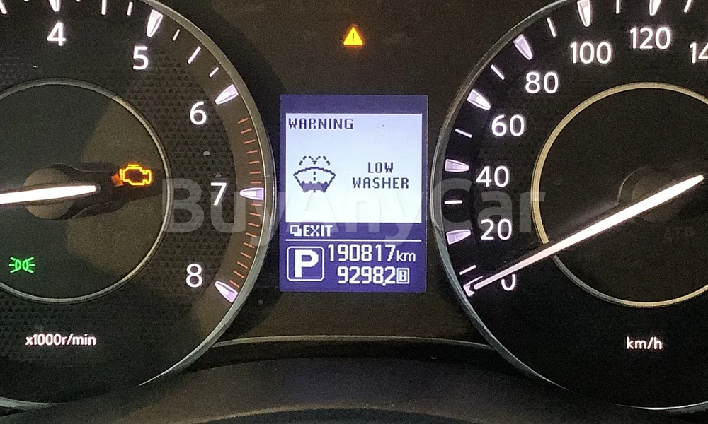 Vehicle photo 7
