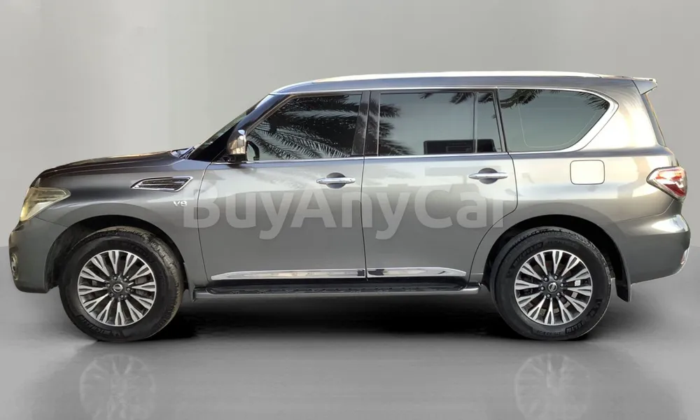 Vehicle photo 4
