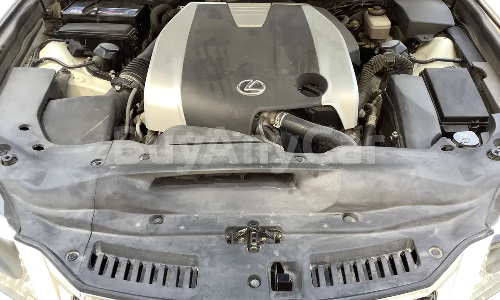 Vehicle photo 6