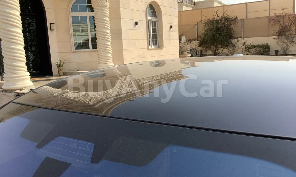 Vehicle photo 5