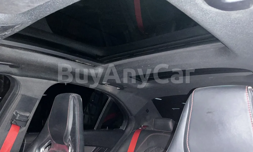 Vehicle photo 8