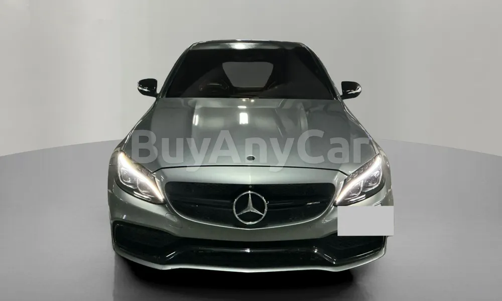 Vehicle photo 1