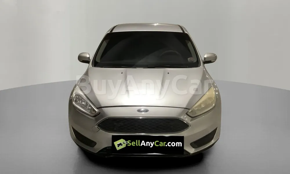 Vehicle photo 1