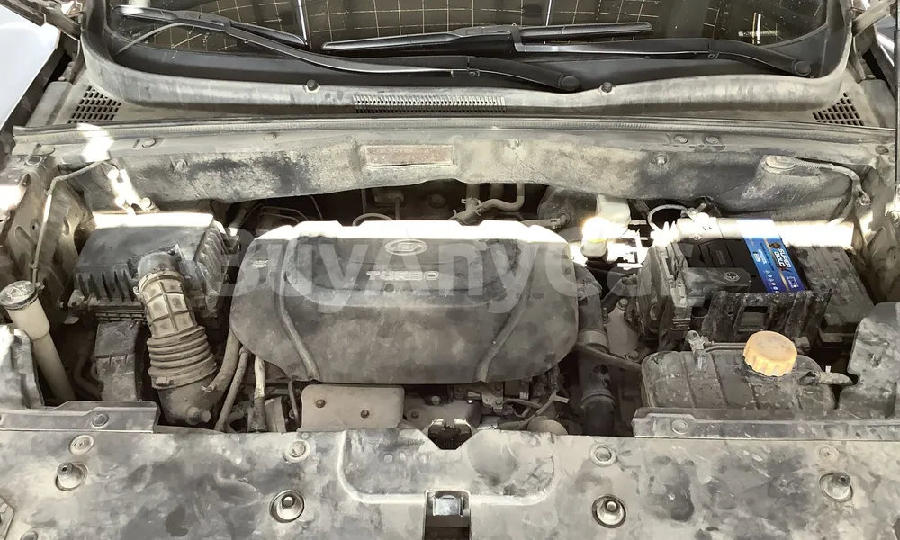 Vehicle photo 6