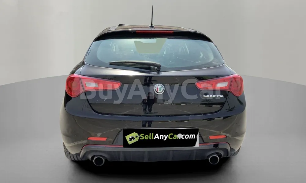 Vehicle photo 2