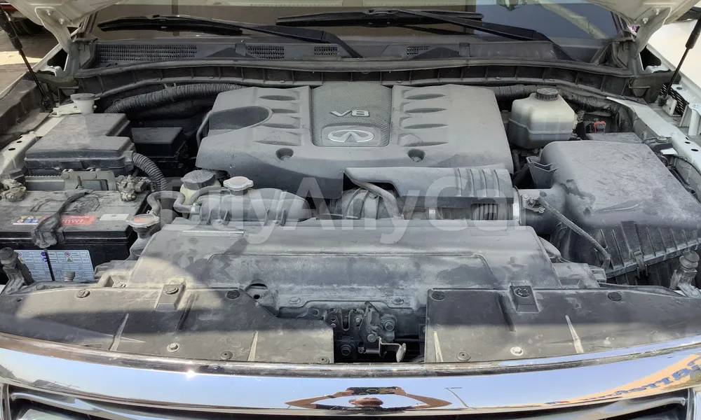 Vehicle photo 6