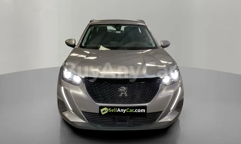 Vehicle photo 1