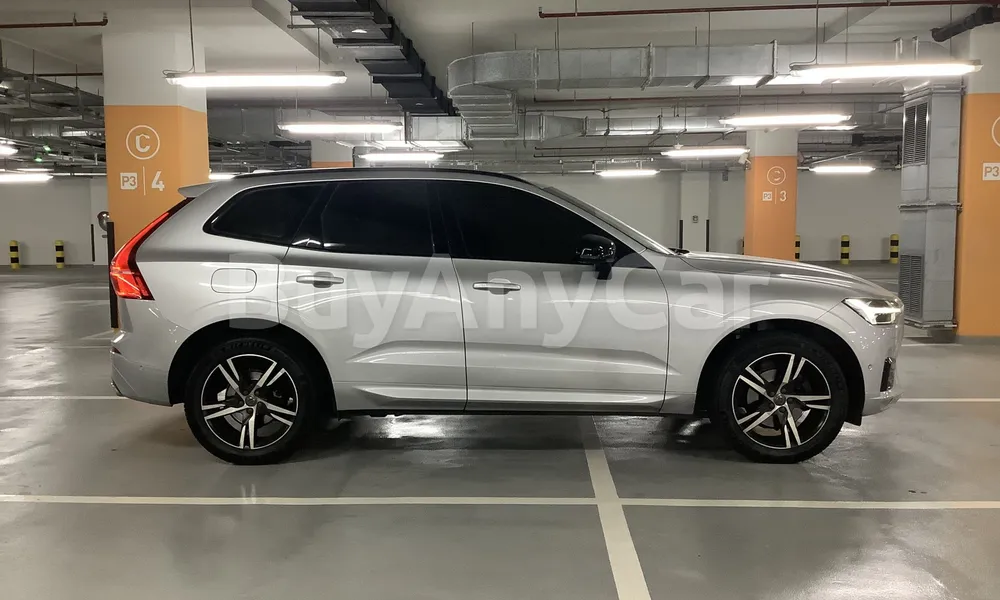Vehicle photo 3