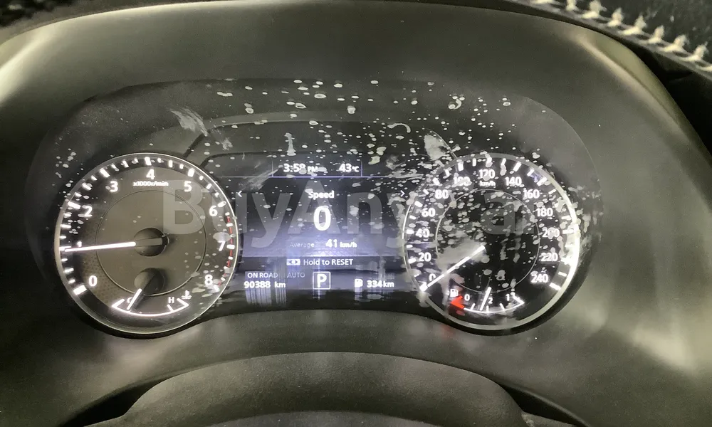 Vehicle photo 5