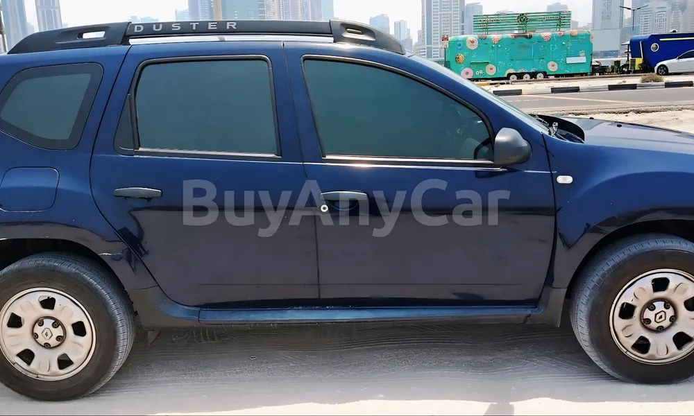 Vehicle photo 4