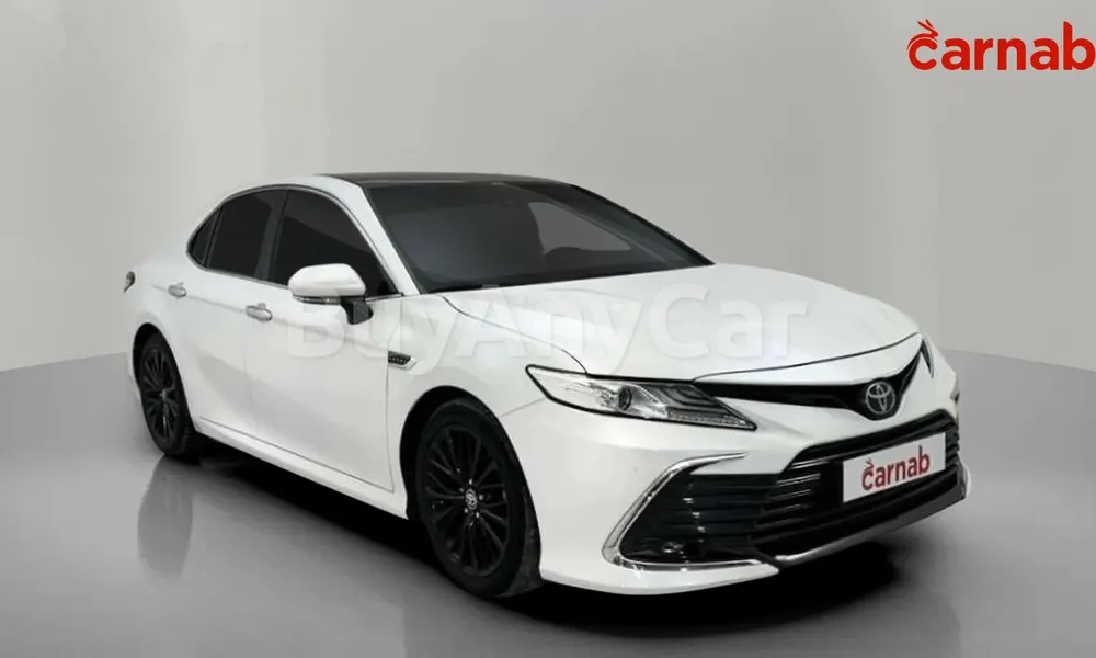 Vehicle photo 5
