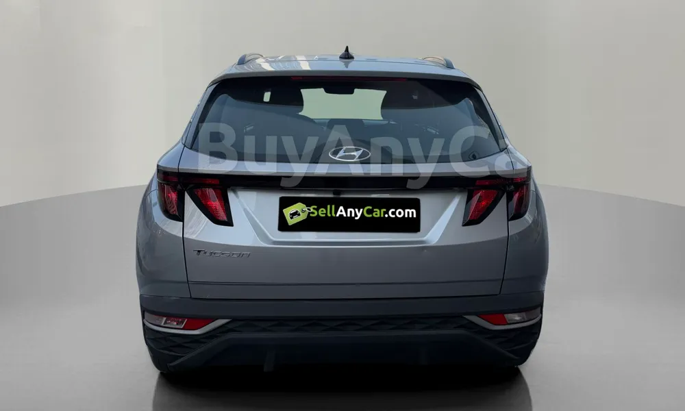 Vehicle photo 2