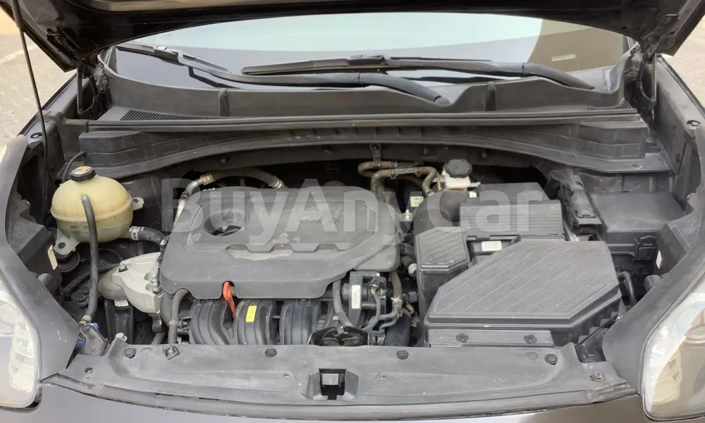 Vehicle photo 6
