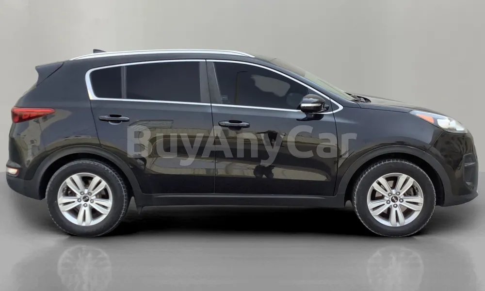 Vehicle photo 3