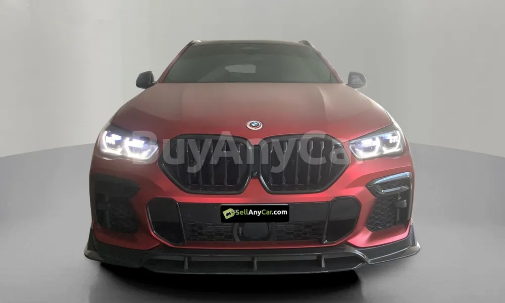 Vehicle photo 1