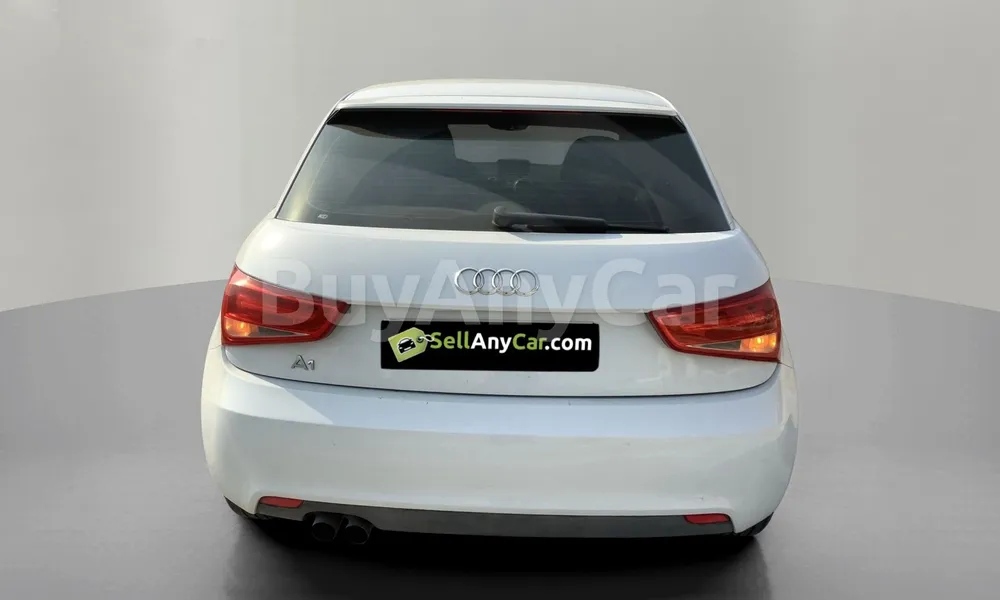Vehicle photo 2